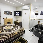 Gd Luxury Apartment Randazzo
